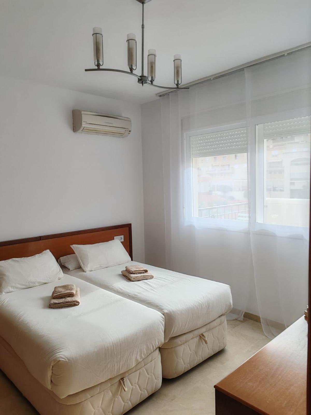 Seaview Apartment With Great Amenities & Facilities Benalmadena Luaran gambar