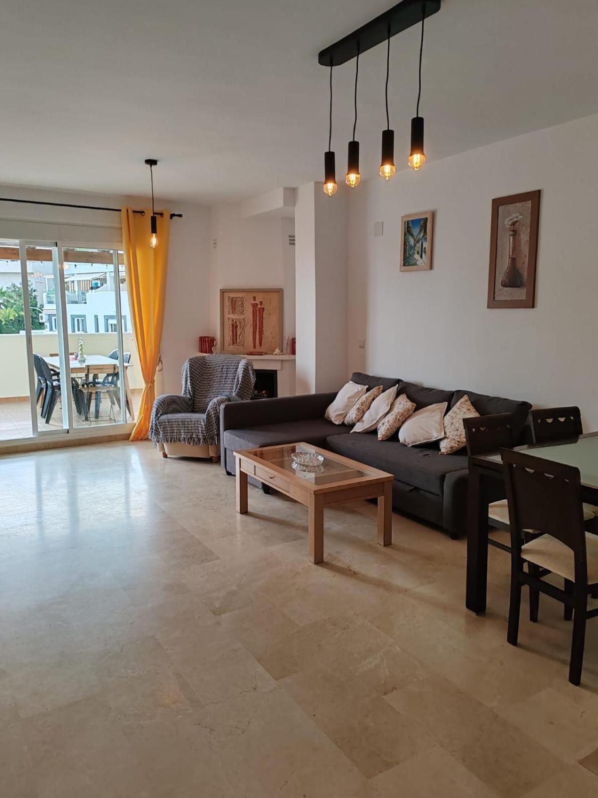 Seaview Apartment With Great Amenities & Facilities Benalmadena Luaran gambar
